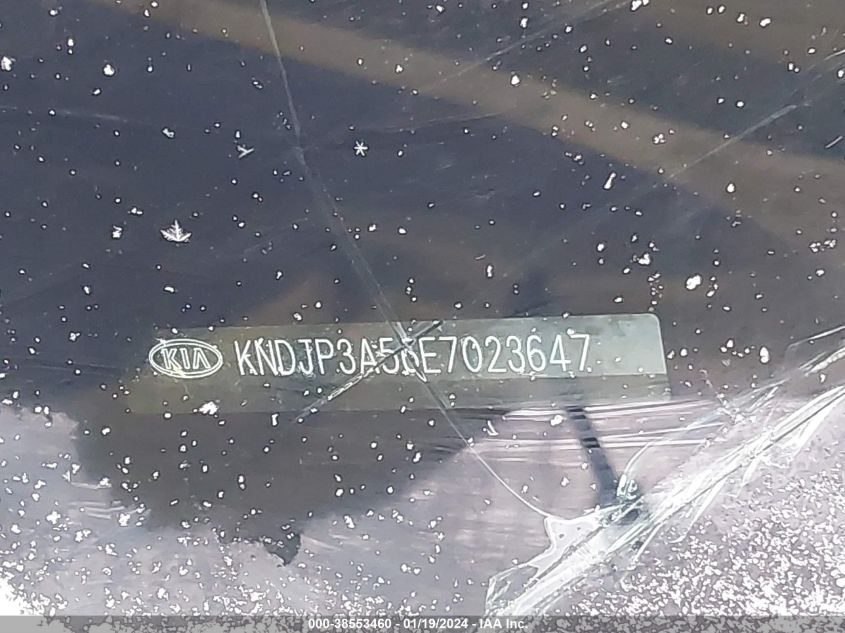 2014 KIA SOUL + - KNDJP3A56E7023647