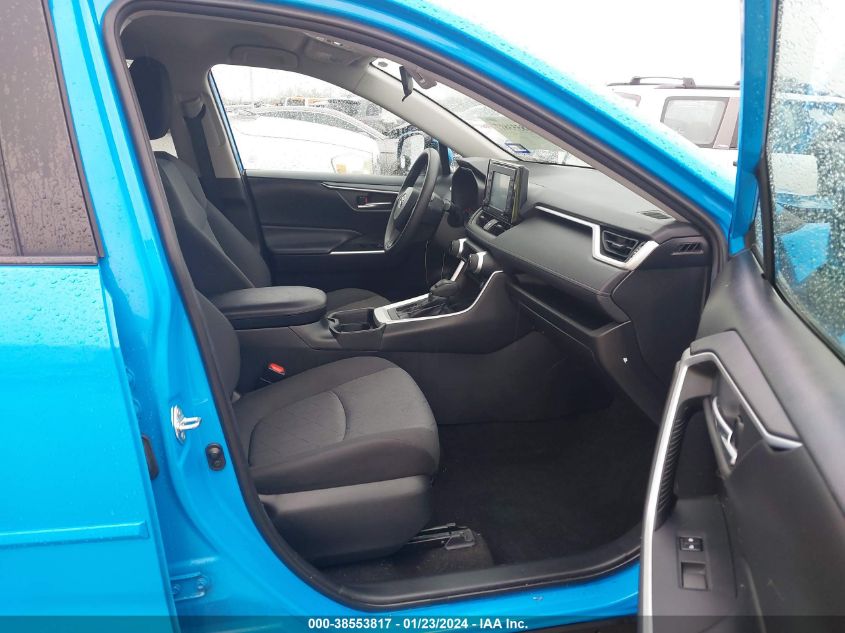 2020 TOYOTA RAV4 XLE - 2T3W1RFV8LC049429