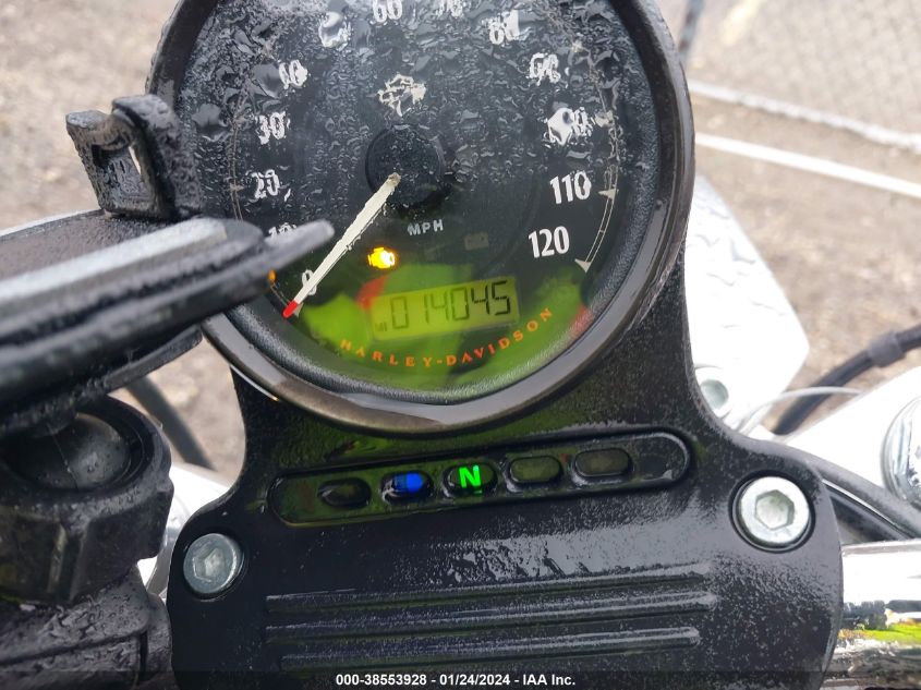 2018 HARLEY-DAVIDSON XL883 SUPERLOW - 1HD4CR214JC431510