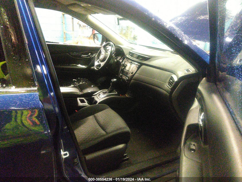 VIN JN8AT2MV4HW010928 2017 NISSAN ROGUE S/SL/SV