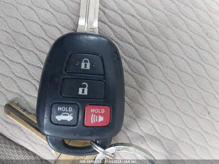 2014 TOYOTA COROLLA LE - 5YFBURHE9EP130180