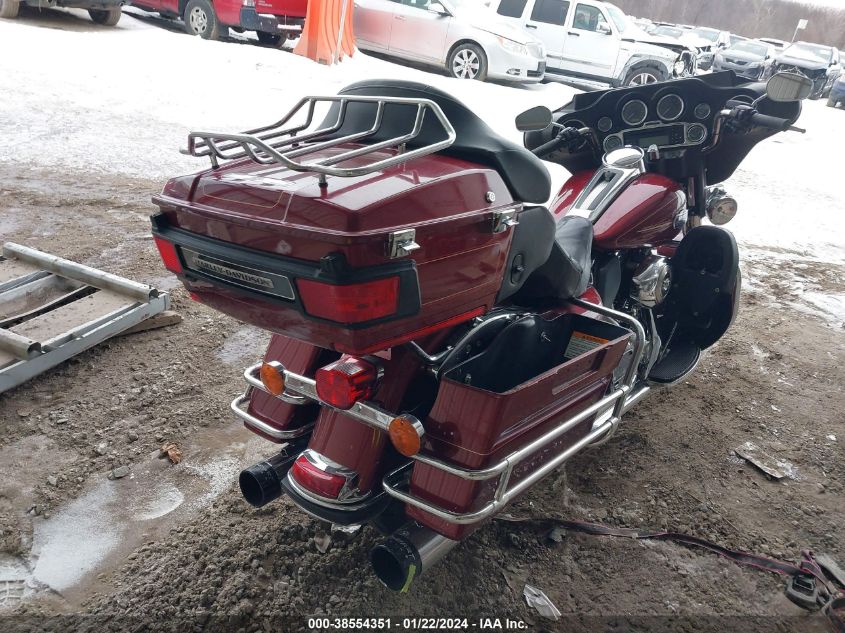 2010 HARLEY-DAVIDSON FLHTCU - 1HD1FC411AB661175