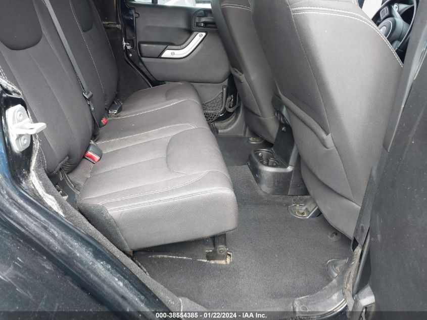 2014 JEEP WRANGLER UNLIMITED SAHARA - 1C4BJWEG8EL118589