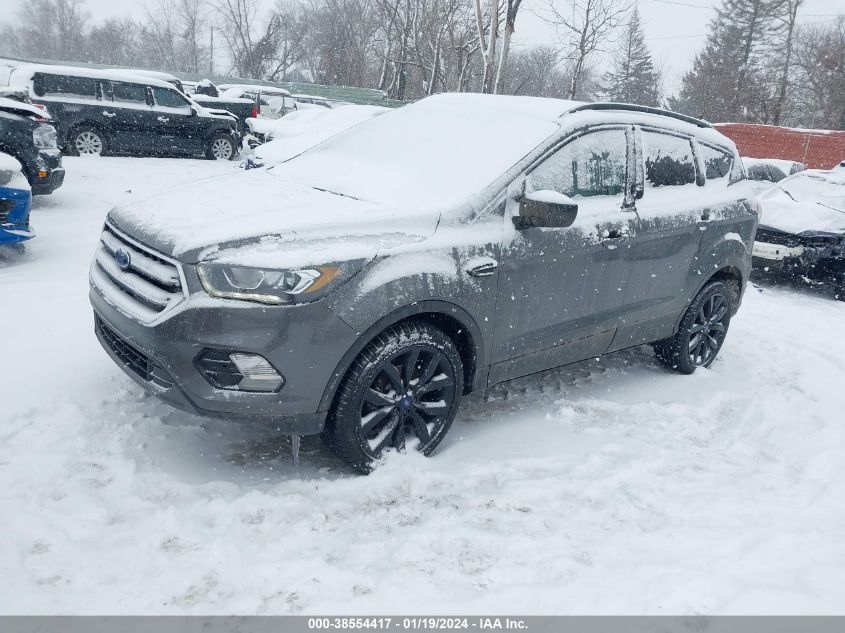 2017 FORD ESCAPE SE - 1FMCU0GD7HUA73070