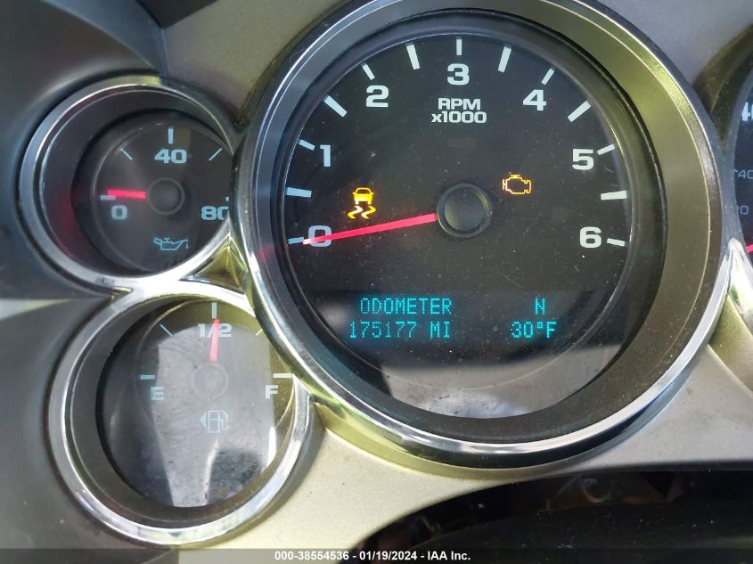 2013 CHEVROLET SILVERADO 1500 LT - 1GCRCSE00DZ352242