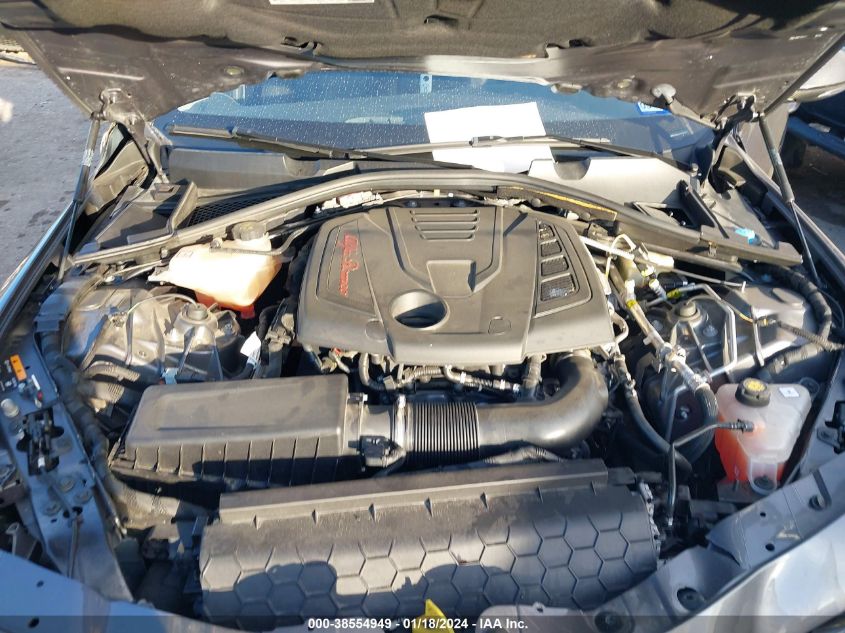 2019 ALFA ROMEO GIULIA TI SPORT CARBON AWD - ZARFANBN6K7605590