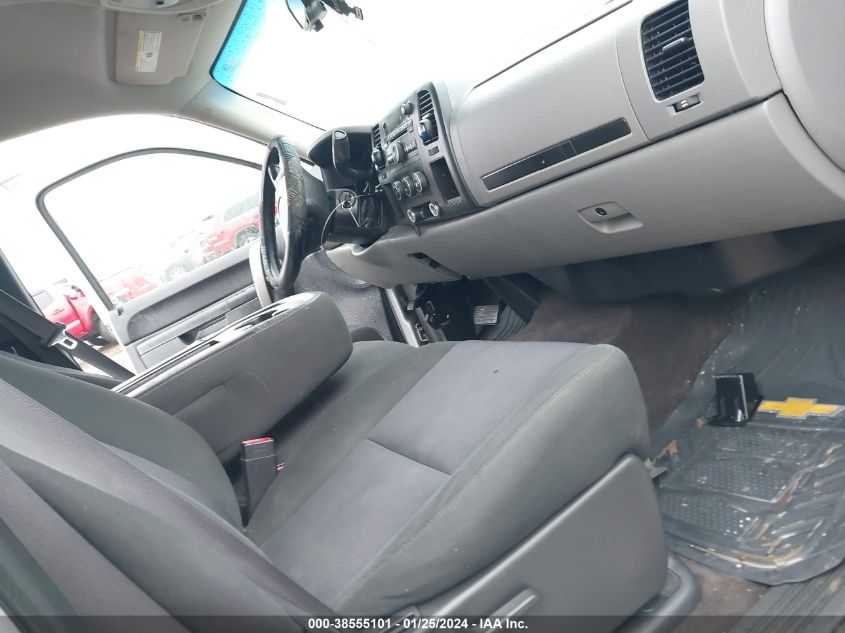 2013 CHEVROLET SILVERADO 1500 LS - 1GCRCREA1DZ120430