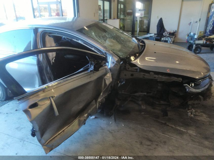 2015 CHRYSLER 200 LIMITED - 1C3CCCAB5FN696120