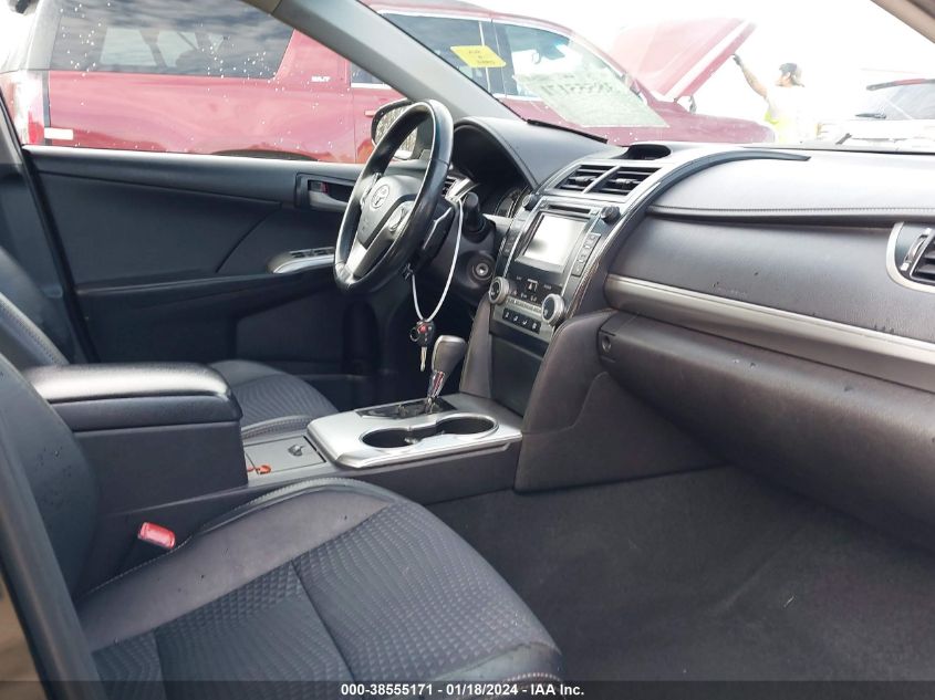 2014 TOYOTA CAMRY SE - 4T1BF1FK3EU378797