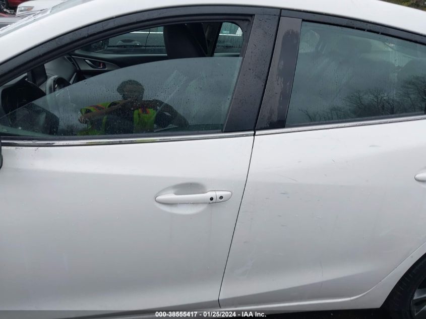 2018 MAZDA MAZDA3 TOURING - 3MZBN1V38JM275212