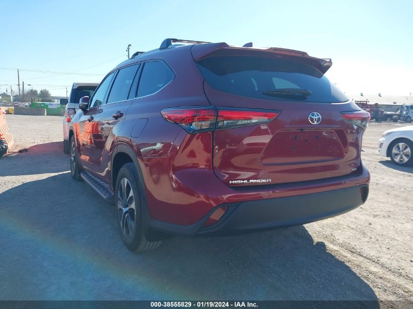 2022 TOYOTA HIGHLANDER XLE - 5TDGZRAHXN5545771