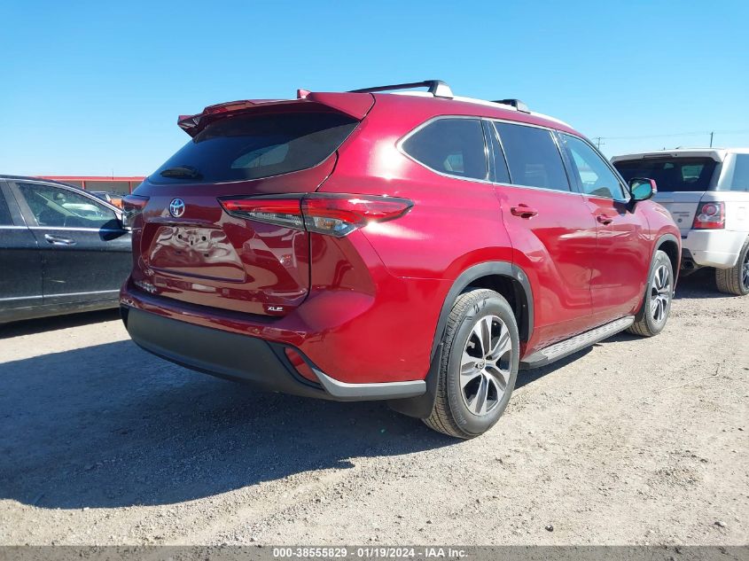 2022 TOYOTA HIGHLANDER XLE - 5TDGZRAHXN5545771