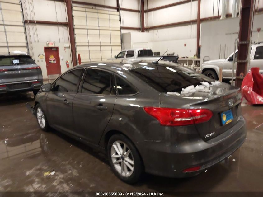 2015 FORD FOCUS SE - 1FADP3F28FL256455