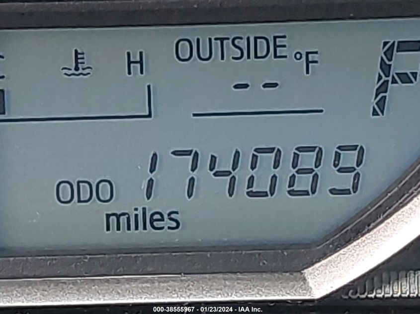 2013 TOYOTA RAV4 XLE - 2T3RFREV1DW065522