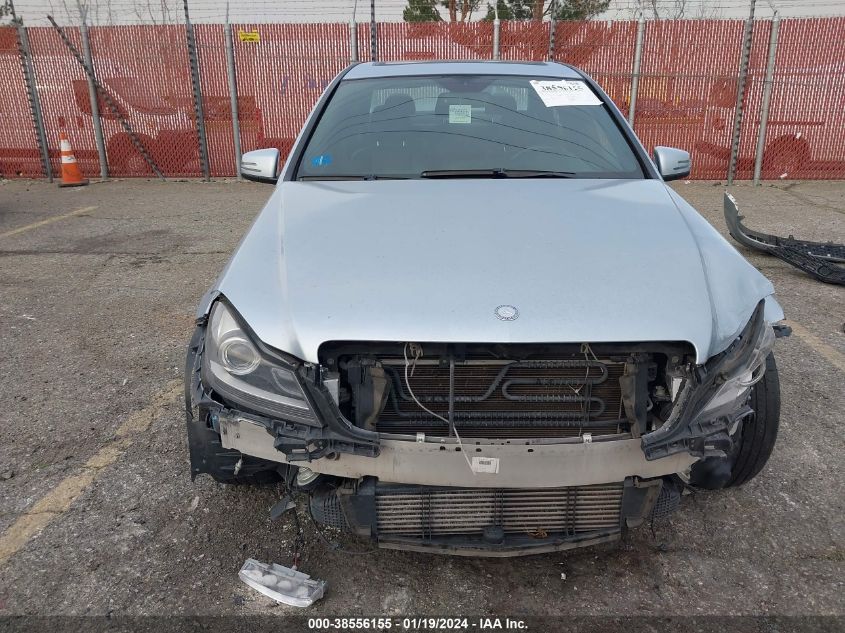 2013 MERCEDES-BENZ C 250 - WDDGF4HB4DA813549