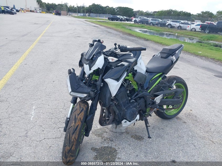 VIN ML5ZRDF19MDA48449 2021 KAWASAKI ZR900 F