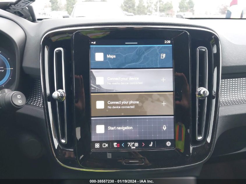 2022 VOLVO XC40 RECHARGE PURE ELECTRIC P8 TWIN PLUS - YV4ED3UR9N2718305