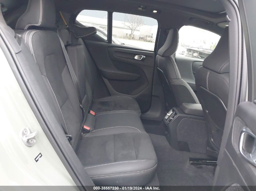 2022 VOLVO XC40 RECHARGE PURE ELECTRIC P8 TWIN PLUS - YV4ED3UR9N2718305