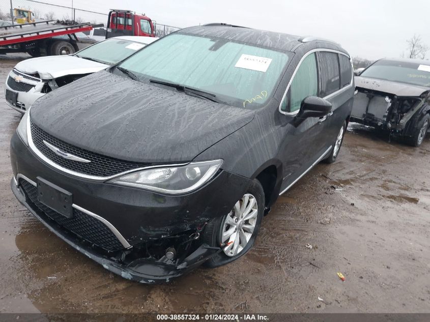 2C4RC1BG6KR629981 2019 CHRYSLER PACIFICA, photo no. 2