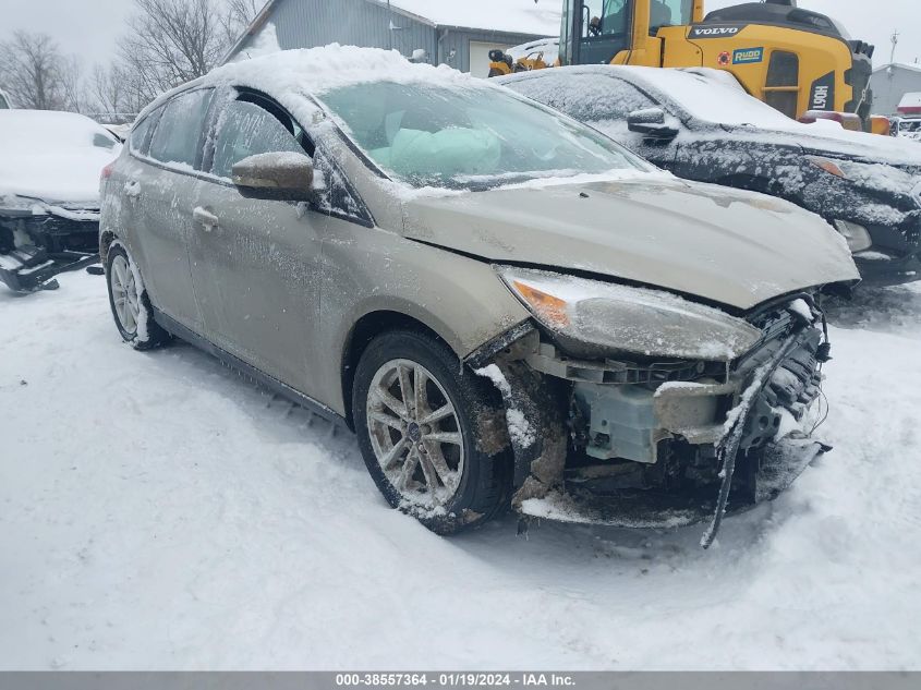 2016 FORD FOCUS SE - 1FADP3K21GL277381