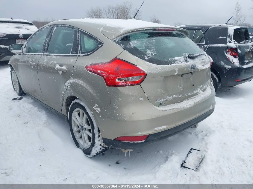 2016 FORD FOCUS SE - 1FADP3K21GL277381