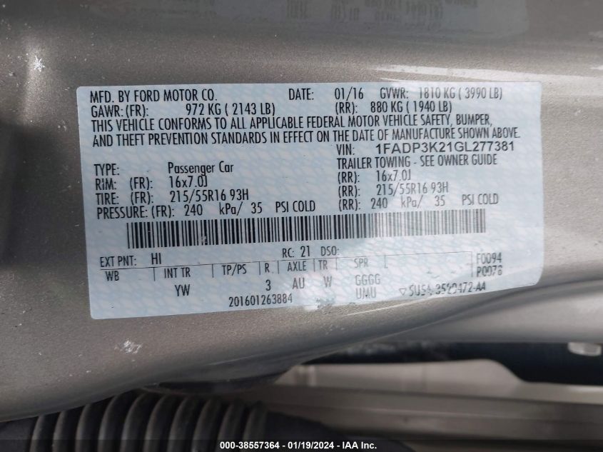 2016 FORD FOCUS SE - 1FADP3K21GL277381