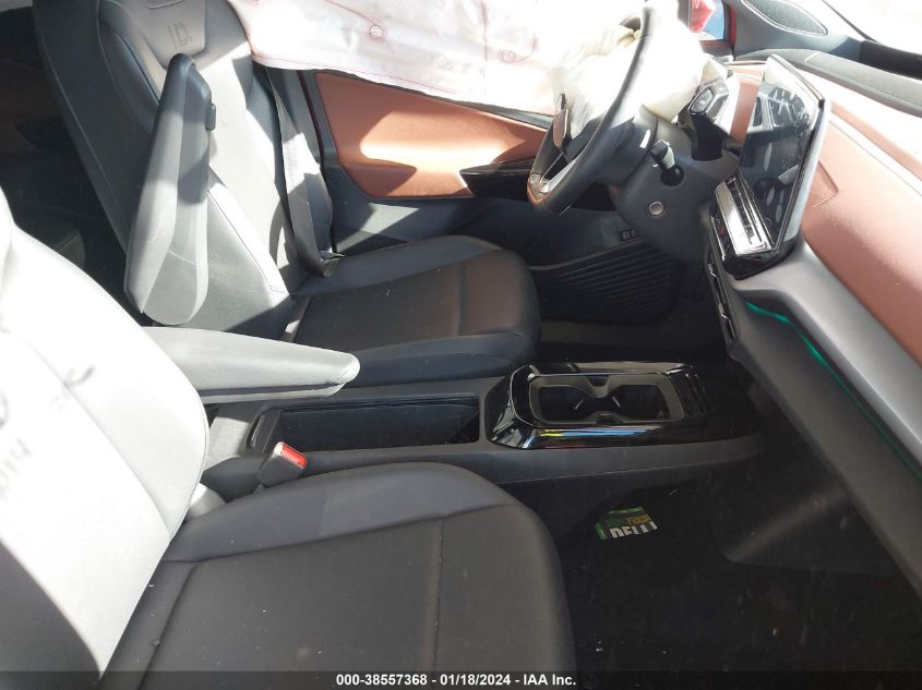 2021 VOLKSWAGEN ID.4 PRO S WVGKMPE29MP048184