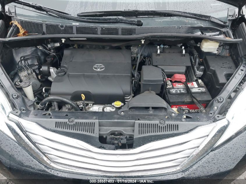 2015 TOYOTA SIENNA XLE 8 PASSENGER - 5TDYK3DC9FS552511