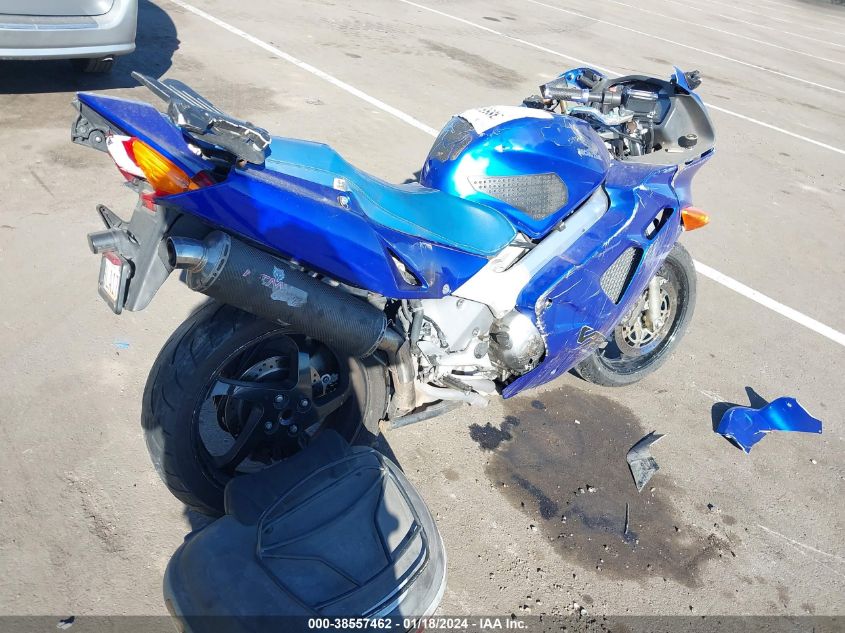 2001 HONDA VFR800 F1 JH2RC46081M300349