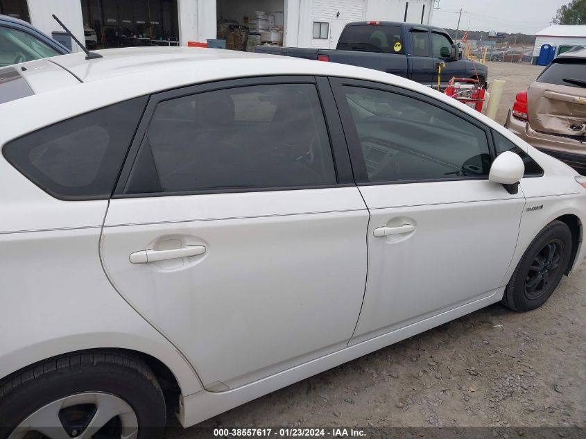 2015 TOYOTA PRIUS TWO - JTDKN3DUXF0476841