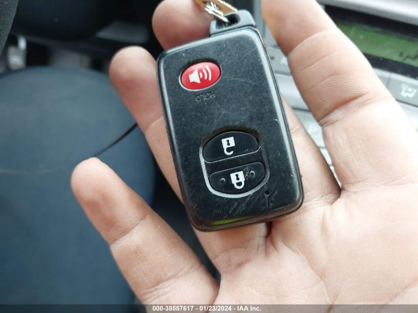 2015 TOYOTA PRIUS TWO - JTDKN3DUXF0476841