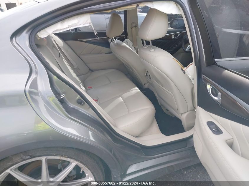 2018 INFINITI Q50 LUXE/SPORT - JN1EV7AP0JM365710