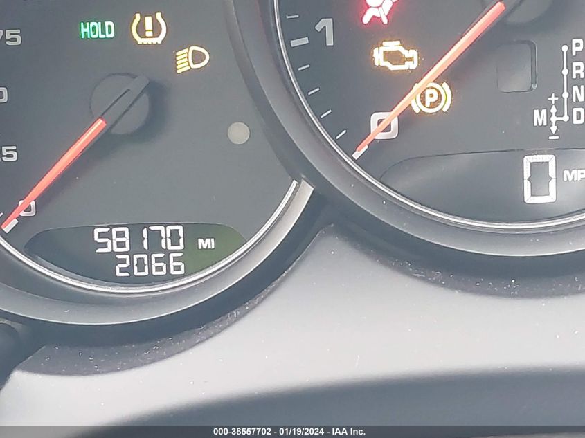 2017 PORSCHE CAYENNE - WP1AA2A21HKA89038