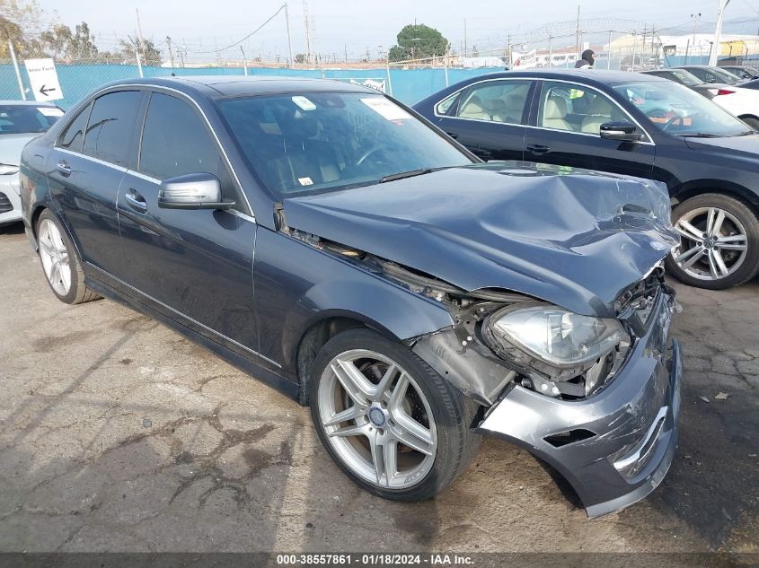 2014 MERCEDES-BENZ C 300 LUXURY 4MATIC/SPORT 4MATIC - WDDGF8AB0EA942598