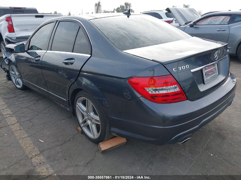 2014 MERCEDES-BENZ C 300 LUXURY 4MATIC/SPORT 4MATIC - WDDGF8AB0EA942598