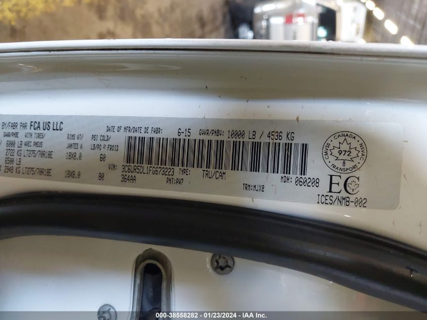 2015 RAM 2500 SLT - 3C6UR5DL1FG673223