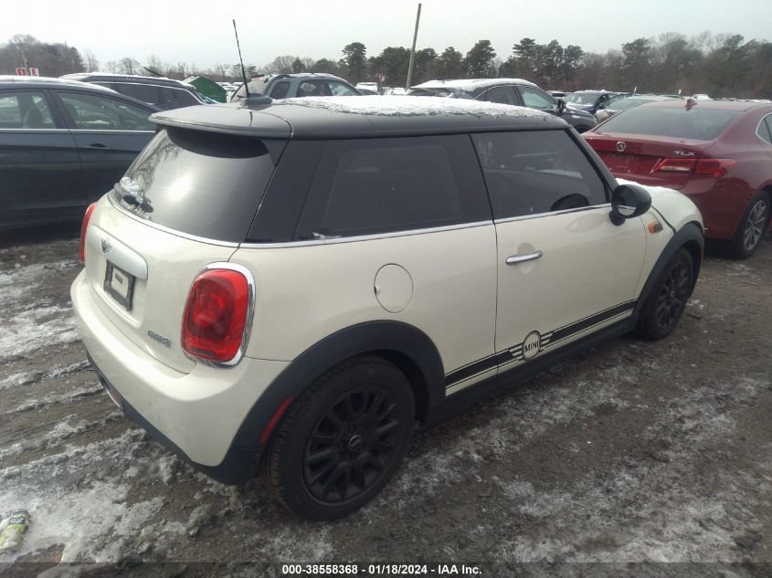 2014 MINI HARDTOP COOPER - WMWXM5C57ET934005