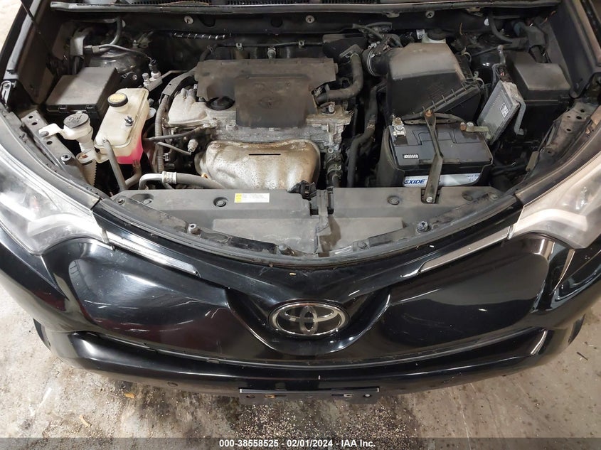 VIN 2T3RFREV8HW595816 2017 TOYOTA RAV4 XLE