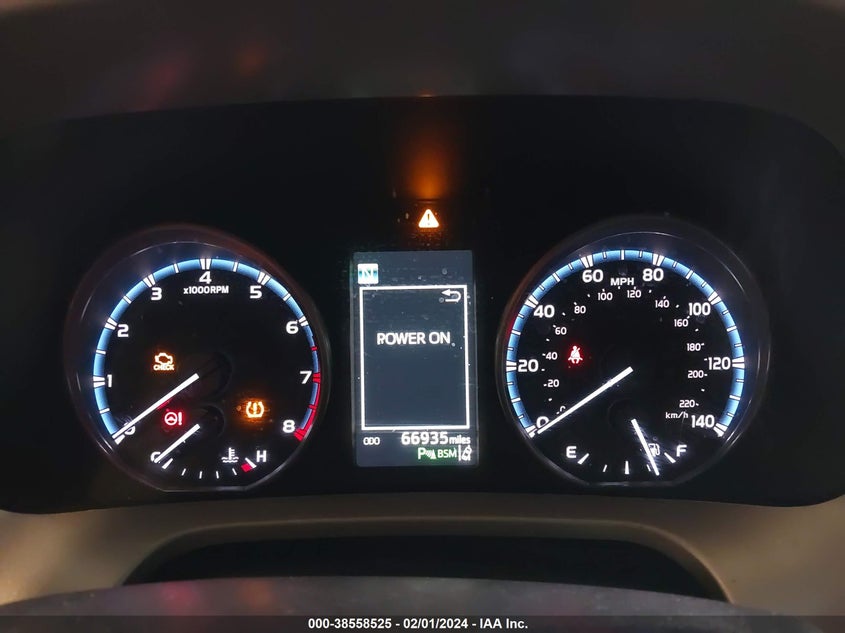 VIN 2T3RFREV8HW595816 2017 TOYOTA RAV4 XLE