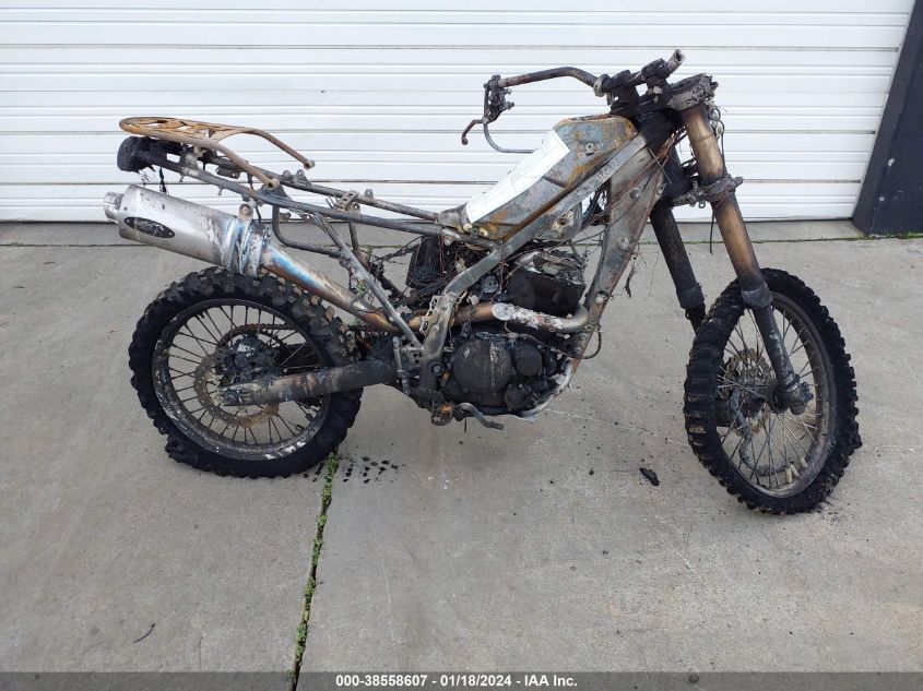 2019 KAWASAKI KLX250 S JKALXMS18KDA31835