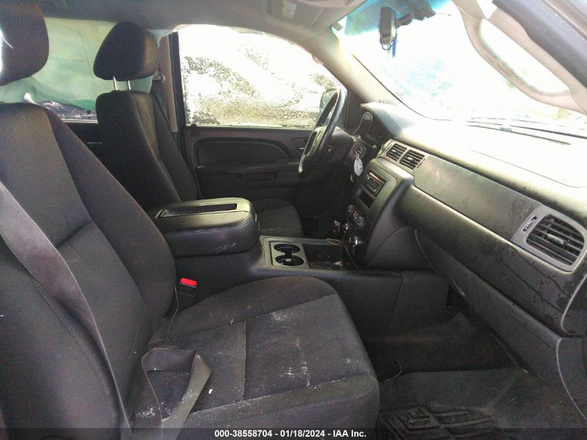 2013 CHEVROLET TAHOE LS - 1GNSKAE04DR361127