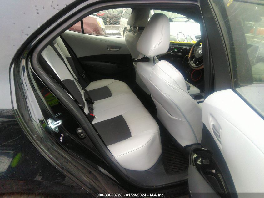 2019 TOYOTA COROLLA XSE - JTNK4RBE6K3018963