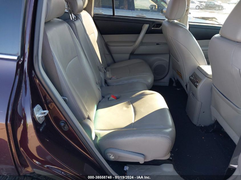 2013 TOYOTA HIGHLANDER SE V6 - 5TDBK3EH2DS177316
