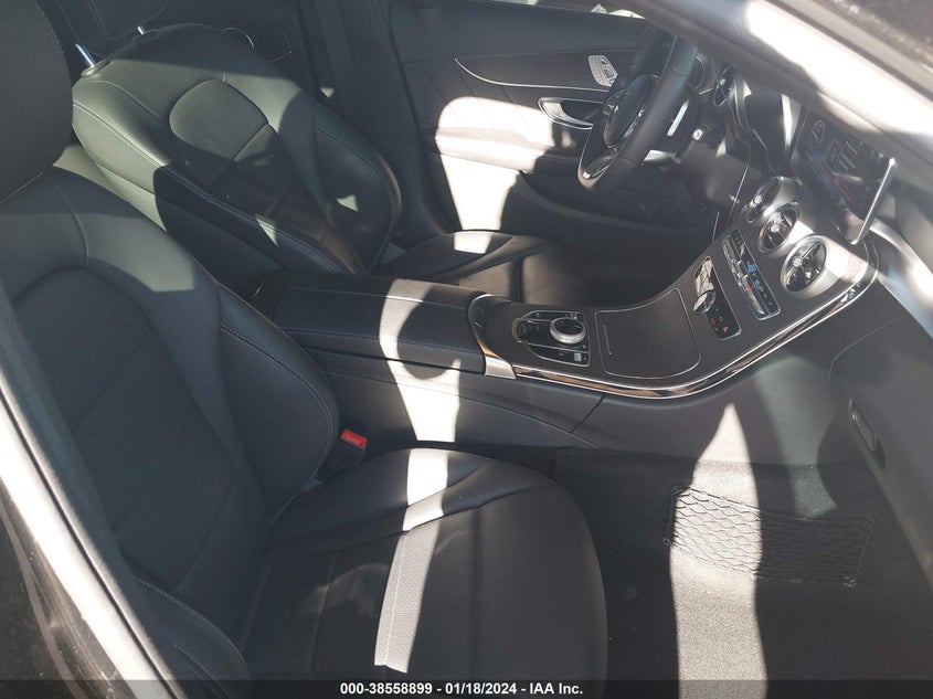 VIN W1KWF8DB3LR600679 2020 MERCEDES-BENZ C 300