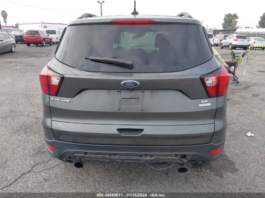 VIN 1FMCU0GD6KUA71964 2019 FORD ESCAPE SE