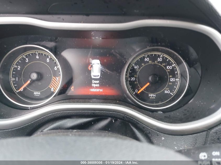 2015 JEEP CHEROKEE TRAILHAWK - 1C4PJMBS8FW598667
