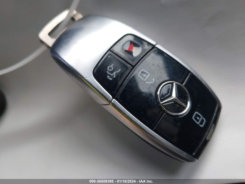 2019 MERCEDES-BENZ E 300 - WDDZF4JB6KA517447