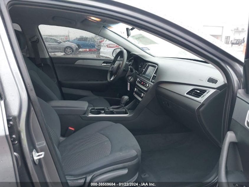 2018 HYUNDAI SONATA SE - 5NPE24AF3JH720956