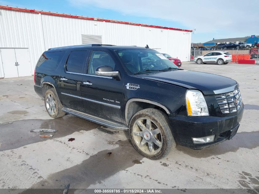 2013 CADILLAC ESCALADE ESV LUXURY - 1GYS4HEFXDR307079