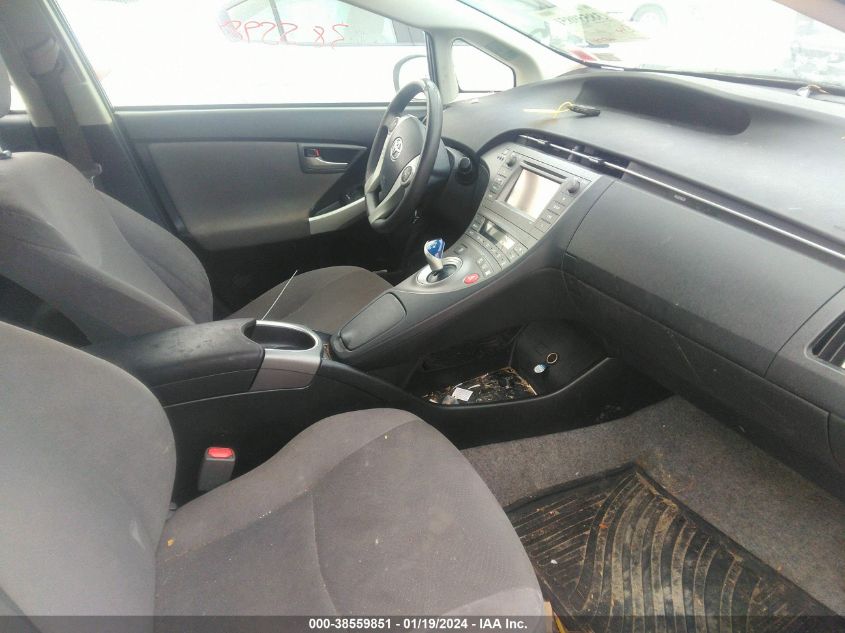 2014 TOYOTA PRIUS TWO - JTDKN3DU0E1767342